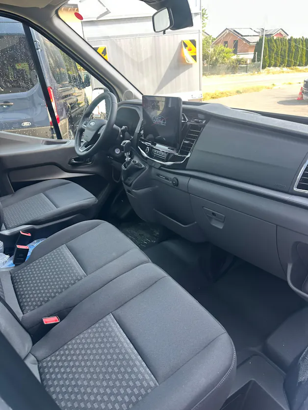 Ford Transit cab.-ch. 350 L2 2.0 Ec Trend/165V/Man/4WD