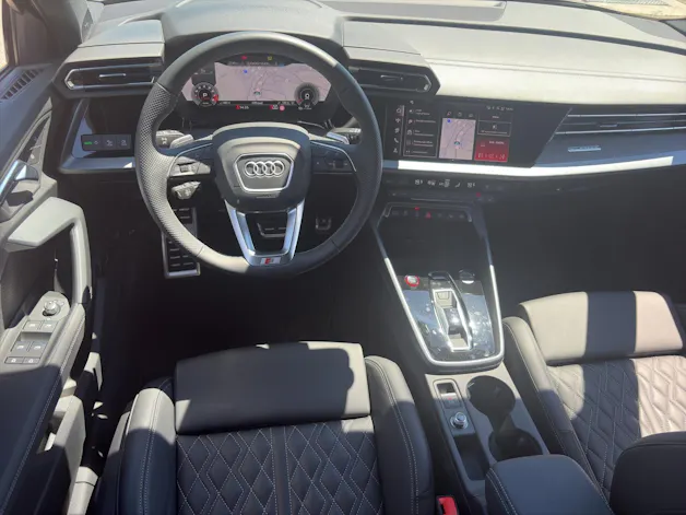 Audi S3 Sportback 2.0 TFSI quattro S-Tronic