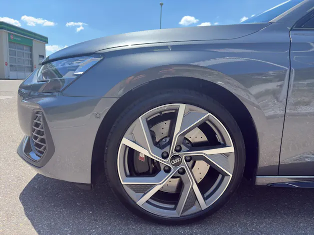Audi S3 Sportback 2.0 TFSI quattro S-Tronic