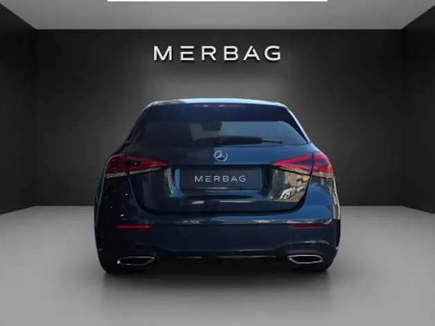 MERCEDES-BENZ A 220 AMG Line 4Matic