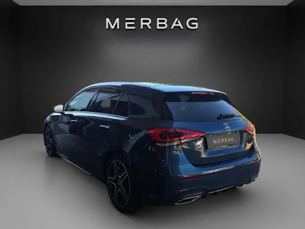 MERCEDES-BENZ A 220 AMG Line 4Matic