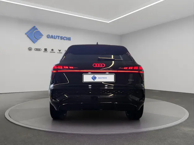 Audi Q3 SUV TFSI quattro 195 kW S tronic