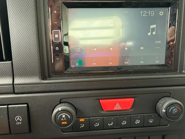 Isuzu M21 TE DR 1.9 Ddi 3 Seiten-Kipper Generation 3