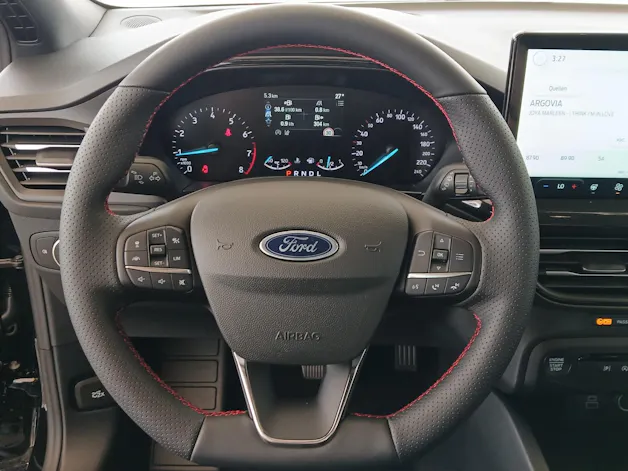 FORD Focus Station Wagon 1.0i EcoB Hybrid 155 ST-Line