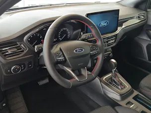Ford Focus Station Wagon 1.0i EcoB Hybrid 155 ST-Line
