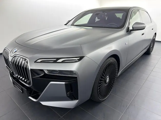 BMW 740d xDrive 48V M Sport