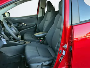 Toyota Yaris 1.5 VVT-i HSD Trend