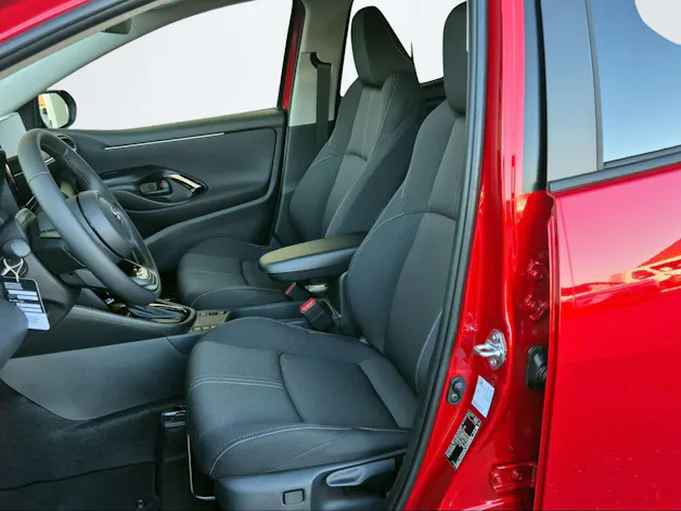 Toyota Yaris 1.5 VVT-i HSD Trend