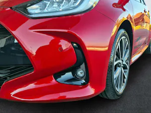 Toyota Yaris 1.5 VVT-i HSD Trend