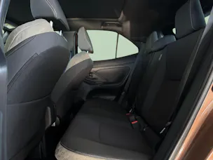 Toyota Yaris Cross 1.5 VVT-i HSD Premium AWD-i