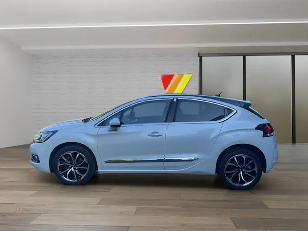 DS Automobiles 4 1.6 THP 165 Sport Chic
