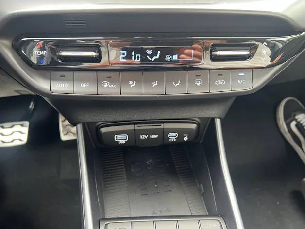Hyundai Bayon 1.0 T-GDi Amplia