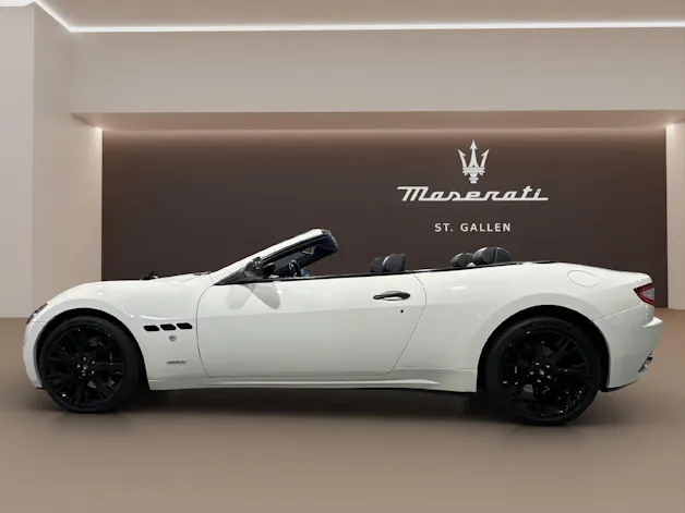Maserati Gran Cabrio 4.7 V8