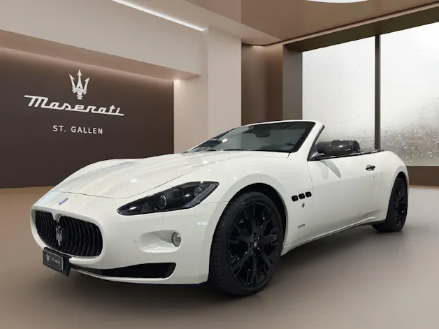 Maserati Gran Cabrio 4.7 V8