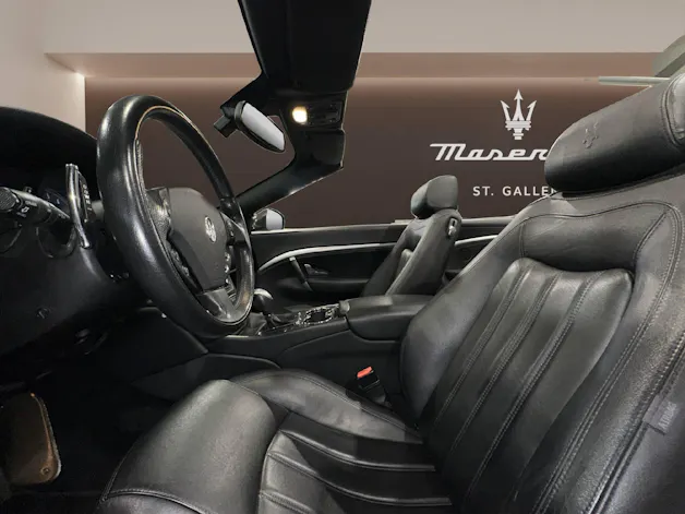 Maserati Gran Cabrio 4.7 V8