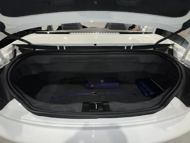 Maserati Gran Cabrio 4.7 V8