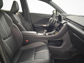 https://vehicle.imgix.net/4379675/0a1734a2-1fcc-45a6-bbc5-cdb6b5abf9f1.jpg