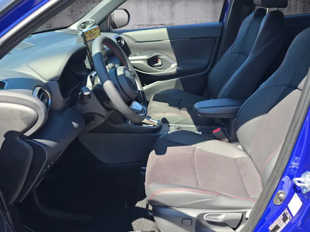 Toyota Yaris Cross 1.5 VVT-i HSD GR Sport