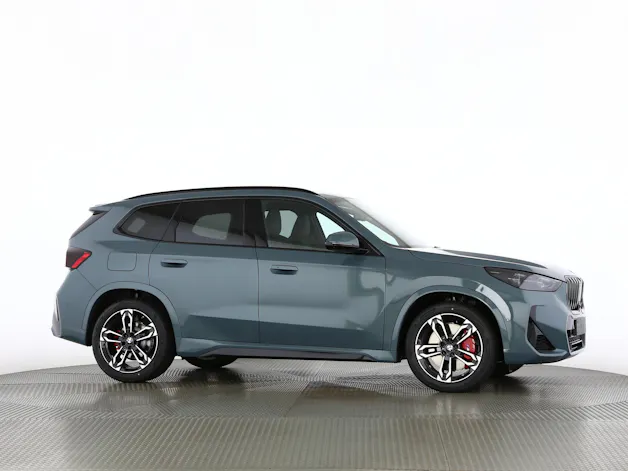 BMW X1 23i xDrive paddles
