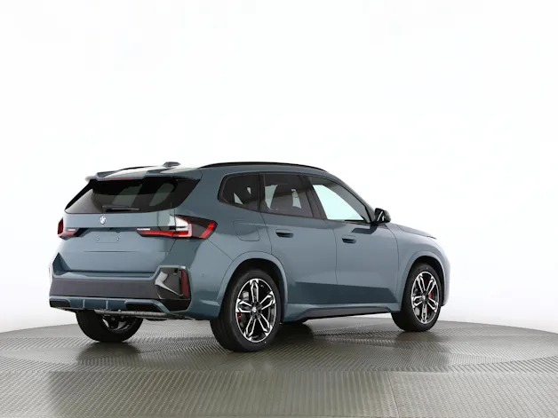 BMW X1 23i xDrive paddles