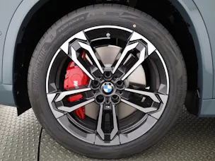 BMW X1 23i xDrive paddles