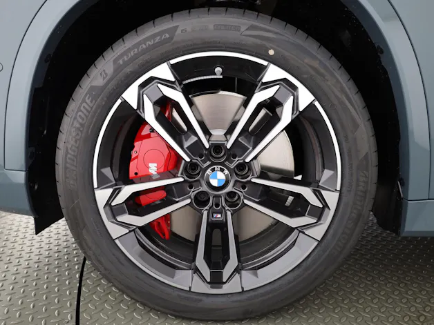 BMW X1 23i xDrive paddles