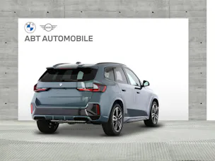 BMW X1 23i xDrive paddles