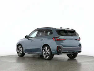 BMW X1 23i xDrive paddles