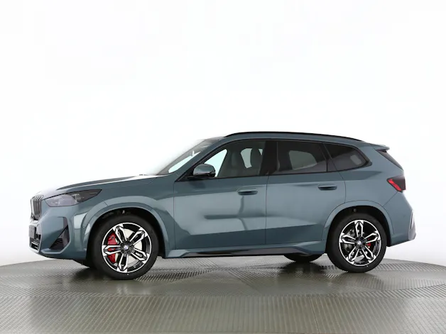 BMW X1 23i xDrive paddles