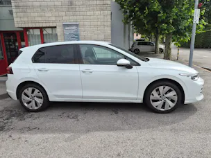 VW Golf VIII 1.5 eTSI Life DSG