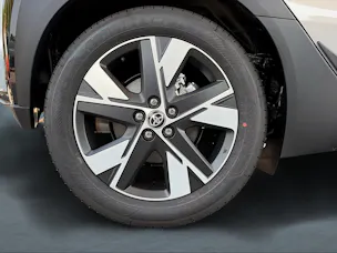 Toyota Aygo X 1.5 VVT-i HSD Trend