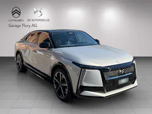 DS No8 E-Tense Jules Verne