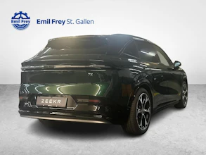 https://vehicle.imgix.net/4379823/cf37a0f9-d729-4d04-929d-9c8ff2b0cc45.jpg