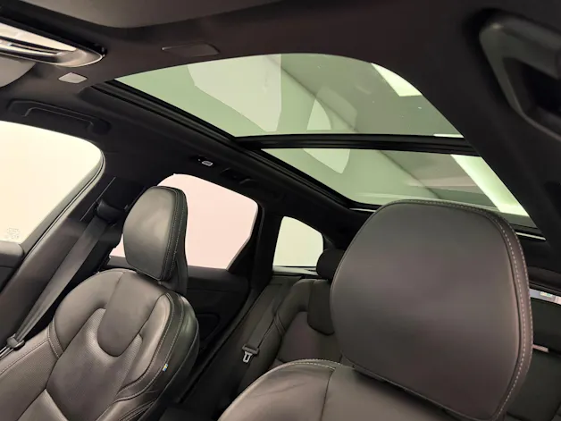 Volvo XC60 2.0 T6 TE R-Design eAWD