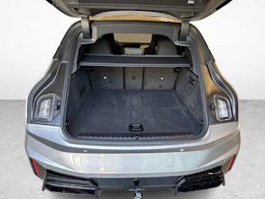 https://vehicle.imgix.net/4379866/cb98e341-b0f5-45b0-b8b1-832d66141a8c.jpg