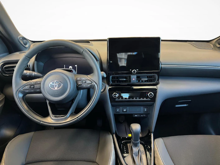 Fahrzeugbild TOYOTA YARIS CROSS