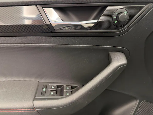 Škoda Rapid Spaceback 1.4 TSI Monte Carlo DSG
