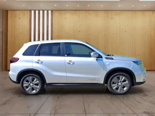 Suzuki Vitara 1.4 T Generation Top Hybrid 4x4