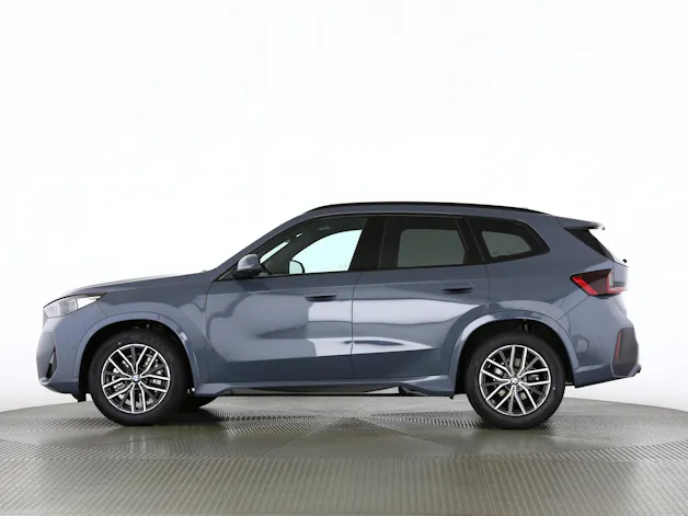 BMW X1 23i xDrive paddles