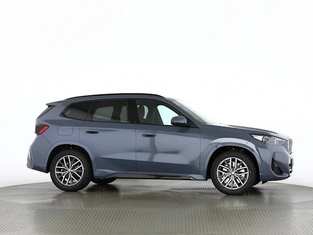BMW X1 23i xDrive paddles