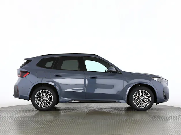 BMW X1 23i xDrive paddles