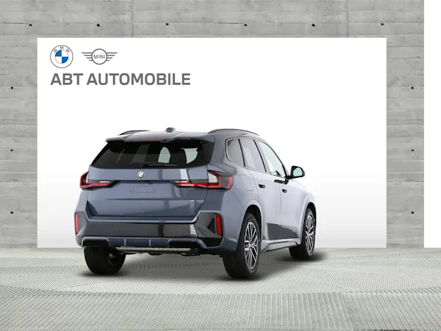 BMW X1 23i xDrive paddles