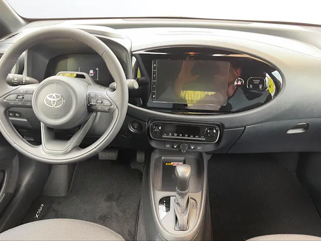 Toyota Aygo X 1.5 VVT-i HSD Comfort