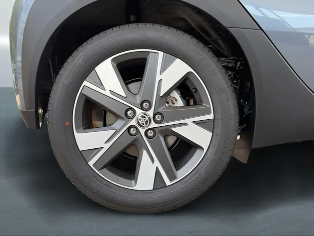 Toyota Aygo X 1.5 VVT-i HSD Comfort