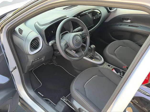 Toyota Aygo X 1.5 VVT-i HSD Trend
