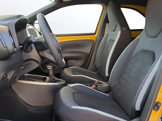 Toyota Aygo X 1.5 VVT-i HSD GR Sport