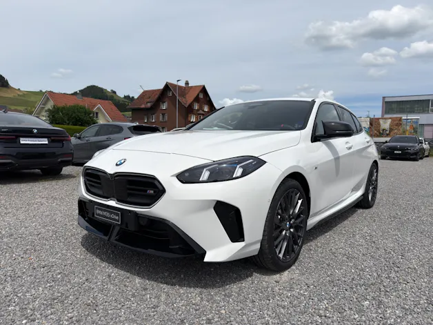 BMW M135i xDrive