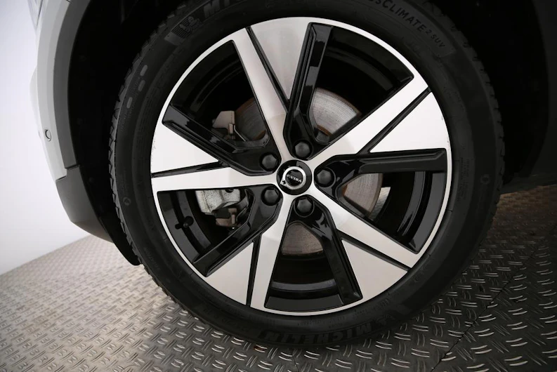 Fahrzeugbild VOLVO XC40