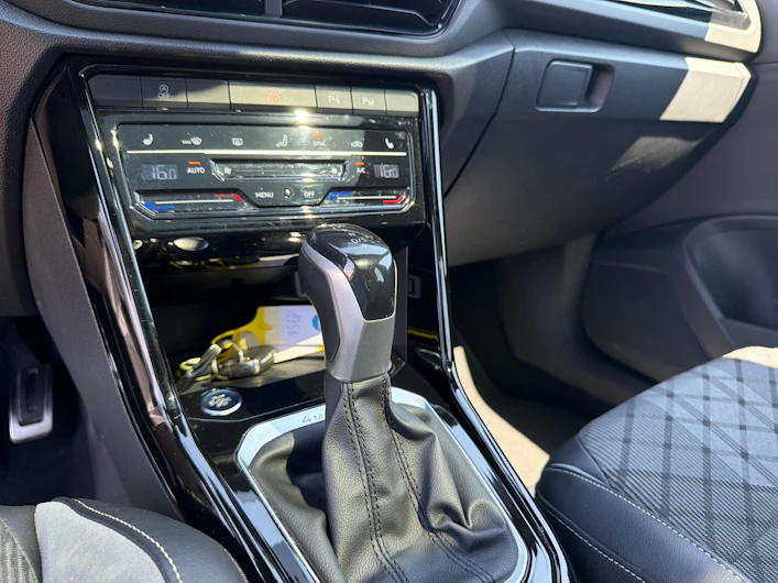 immagine del veicolo VW T-ROC