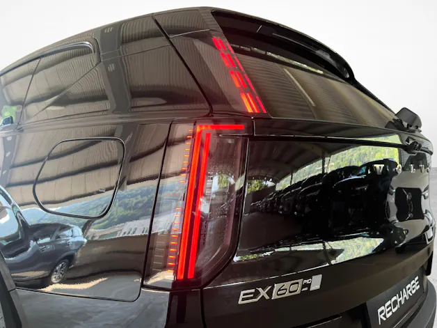 Volvo EX60 Twin Ultra AWD